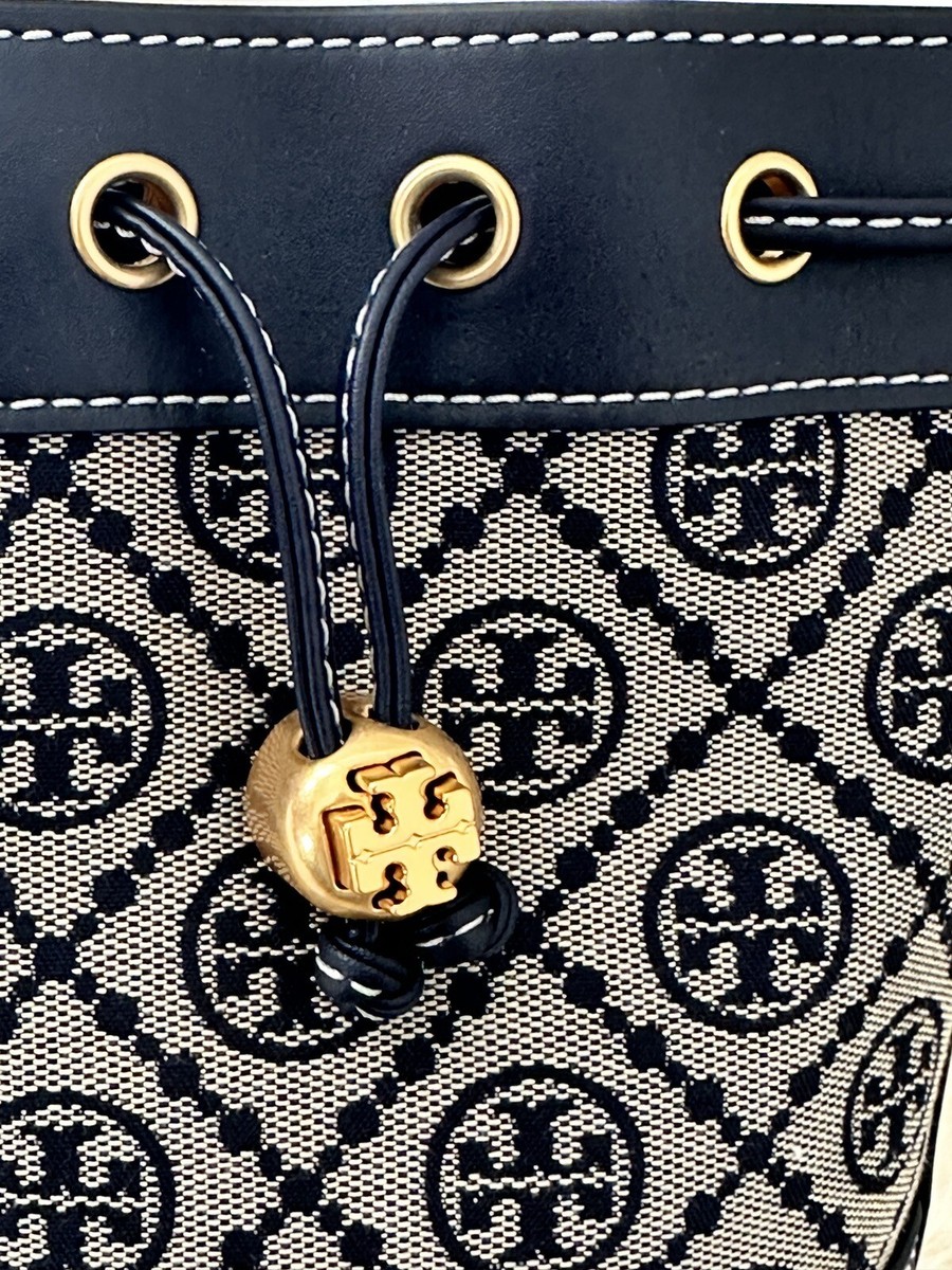 [ToryBurch] Tモノグラムミニバケツバッグ(Tory Navy) NWT Tory Burch Classic Navy T Monogram Jacquard MINI Bucket