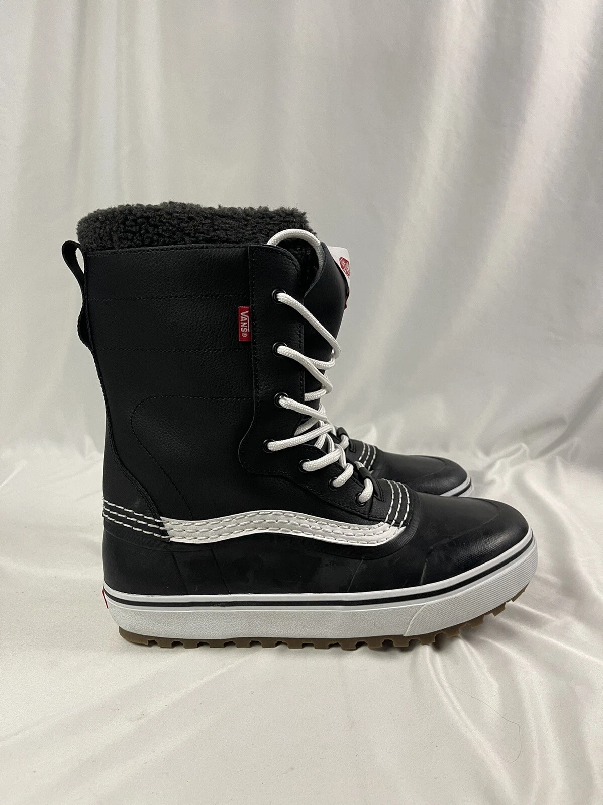 Vans MTE Standard Waterproof Snowboard Snow Boots Black White 721454 Mens Sz 8.5