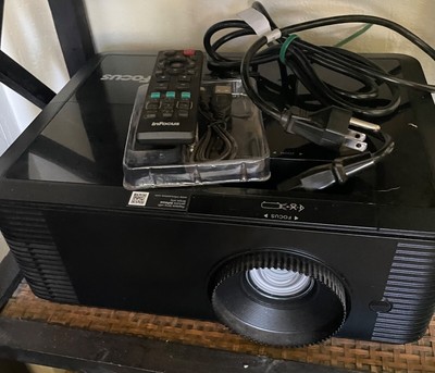 In Focus Full HD High Lumen DLP Theatre/Game Projector HDMI Bluetooth Still New