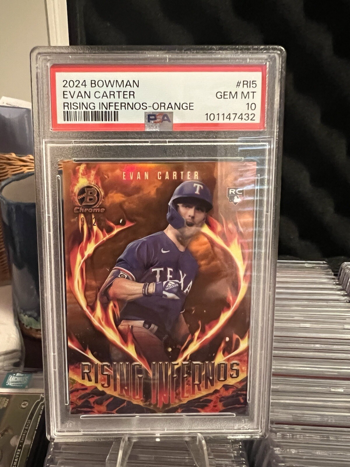 2024 Bowman - Rising Infernos Orange Refractor #RI-5 Evan Carter /25 (RC)