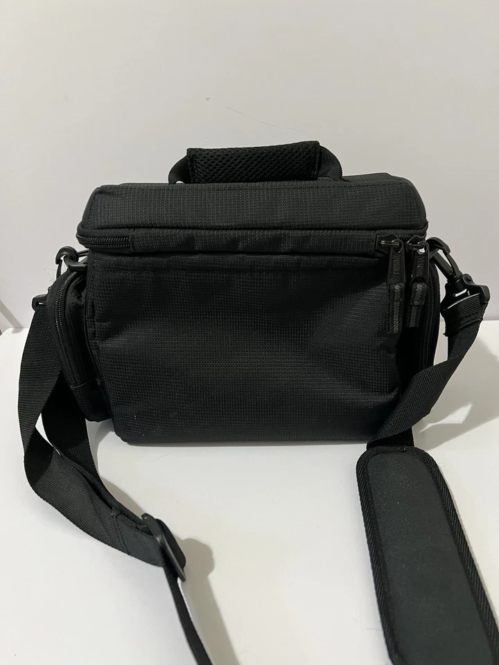 Tenba Camera Bag With Adjustable Shoulder Strap Black Small 12 Inches - Image 3 of 4