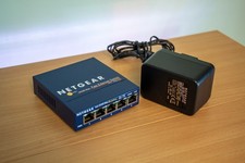 Netgear 5 Port Ethernet Switch FS105 – Network Hub RJ45 LAN Splitter