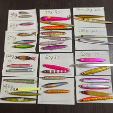 Set of 36 metal jigs and jig case (set of 35g to 200g)