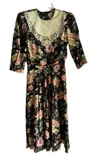 Vtg Lisa Petite Cottage Core Women Black Floral Midi Dress Lace sz 10