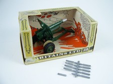 Britains 105mm Pack Howitzer Field Gun with Shells Ref. 9724 - Boxed