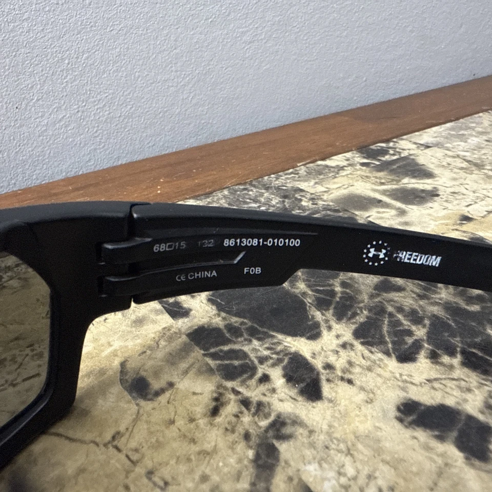 Gafas de sol Under Armour UA Battlewrap Freedom 8613081-010100 Foto 4 de 4