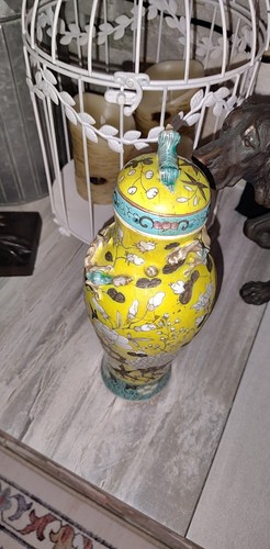 19th Chinese yellow ground enamel famille rose gilt Dragon Small vase Urn Style - Picture 24 of 24