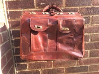 Vintage Retro große Ledertasche / Reiseetui im Arztstil