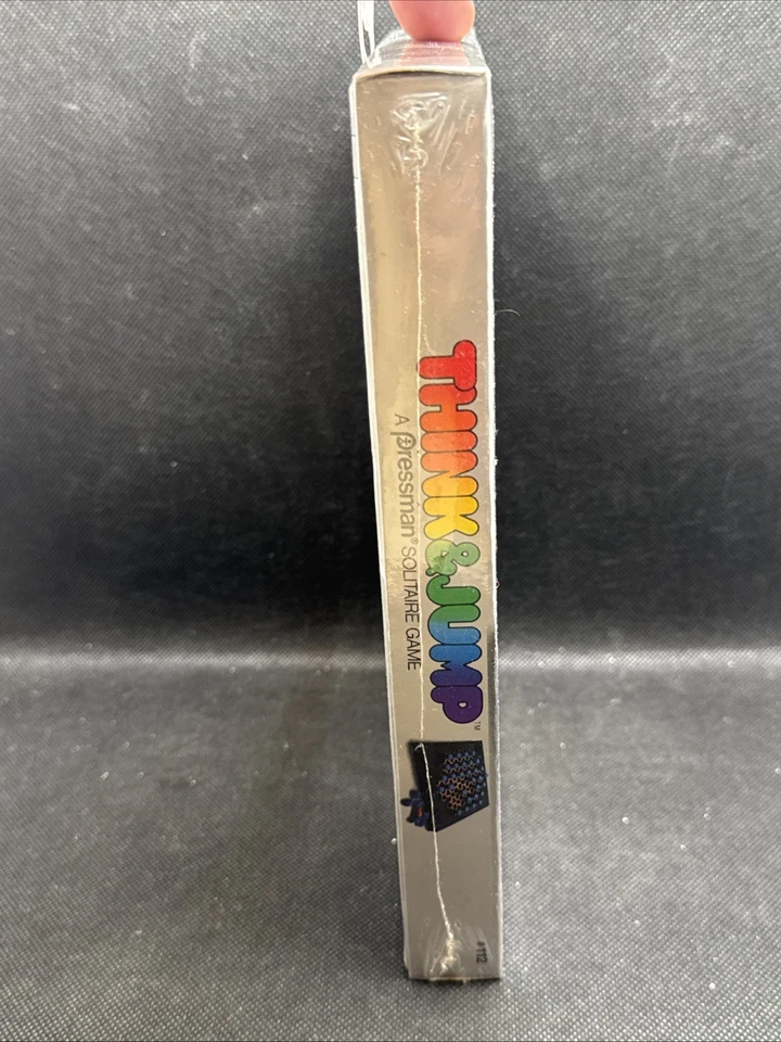 Vintage NOS New 1984 Pressman Think & Jump Solitaire Board Game 100% Complete - Image 2 of 4