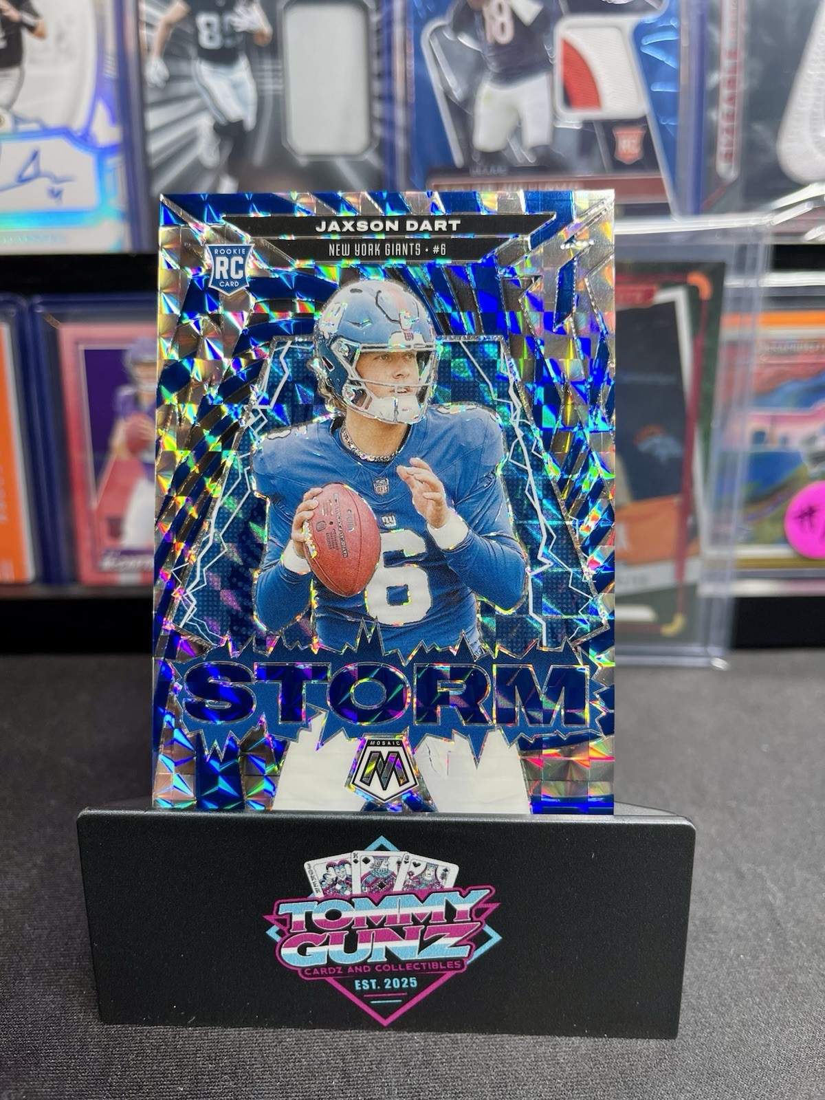 🤯 2025 Panini Mosaic FOTL Jaxson Dart SP Blue Storm /99 Rookie RC Giants ‼️