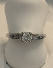 WR30 A14 14 Kt White Gold approx 1/3 cttw. Round Diamond Engagement Ring