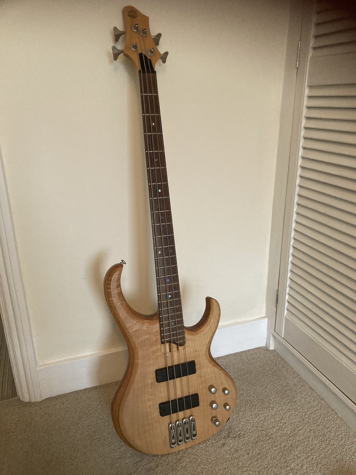 Ibanez bass guitar N427 4String eBay