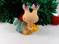 Littlest Pet Shop Exclusive ATW Yellow and Light Green Hermit Crab 1109