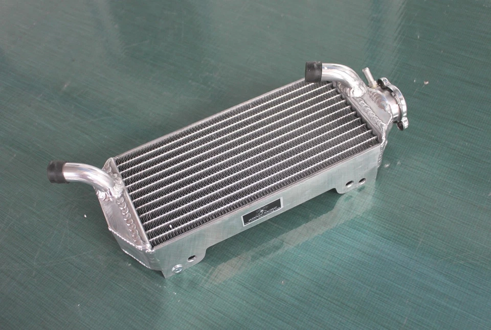 radiador aluminio para Suzuki DRZ400/DR-Z400E MODELO Y/K1 2000-2004 01 02 03 L+R Foto 2 de 3