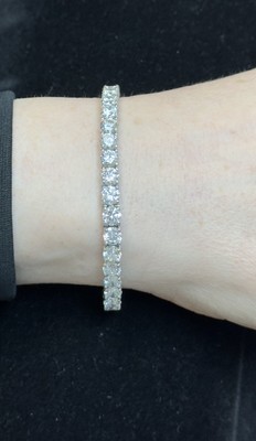 16.5 Carat Lab Grown Diamond 7  Tennis Bracelet - IGI Certified - E/F - VVS