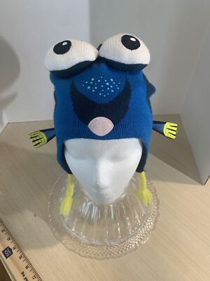 DISNEY PIXAR Finding Dory/Finding Nemo Knit Hat/Beanie Size Child One Size
