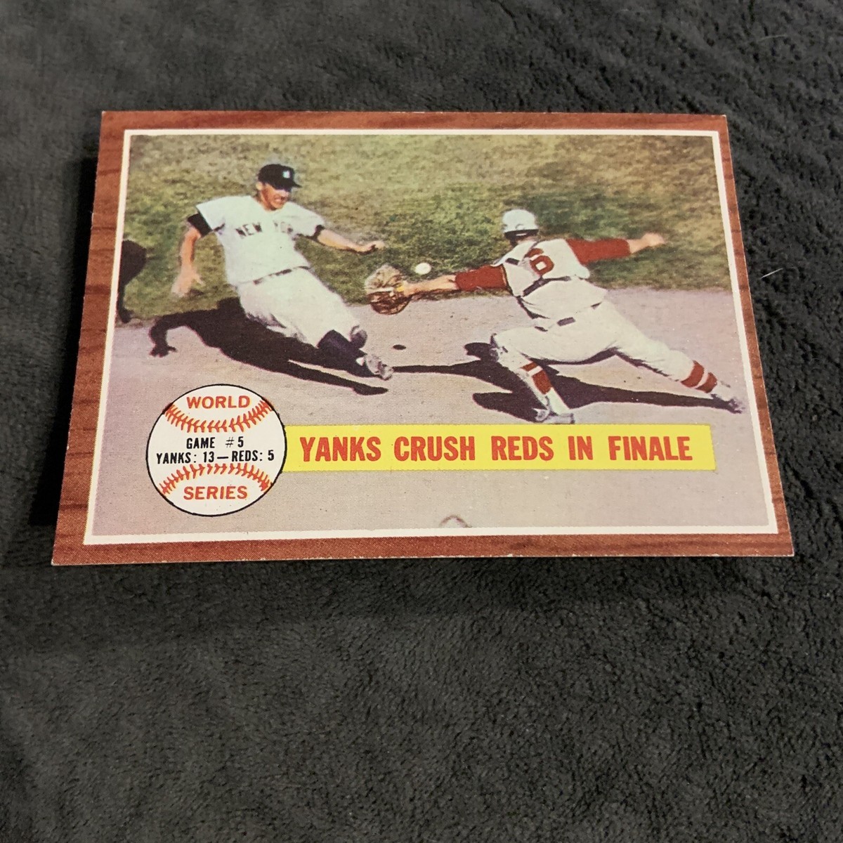 1962 Topps - #236 WS Game #5 - Yanks Crush Reds In Finale EX