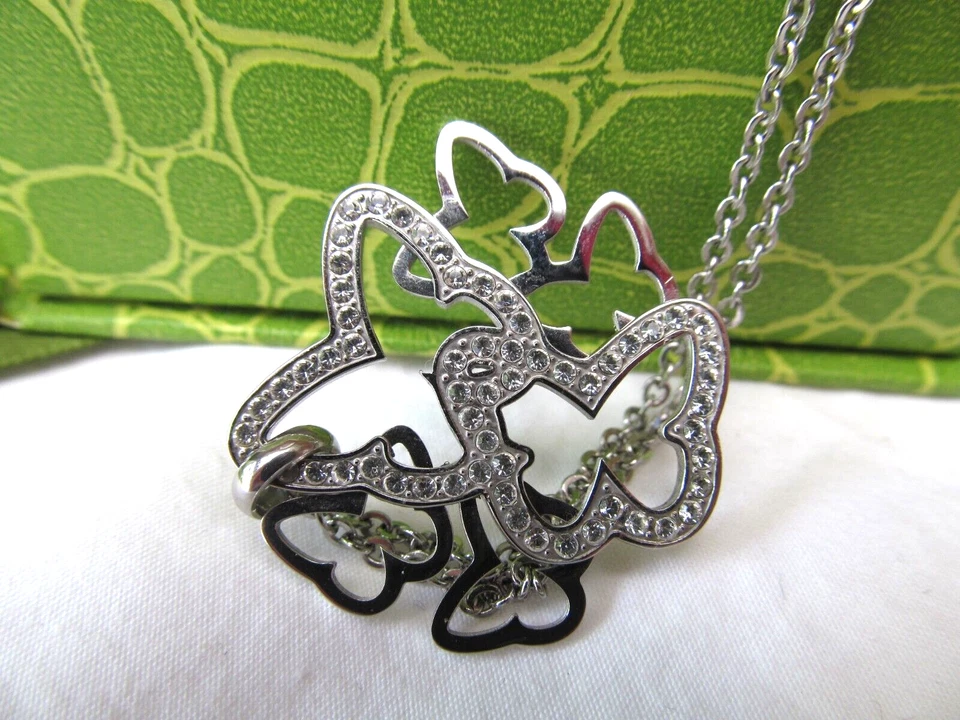 Hermoso Collar Colgante Mariposa Acero Inoxidable Brosway 16" - 20" Italia En muy buena condición Foto 4 de 4