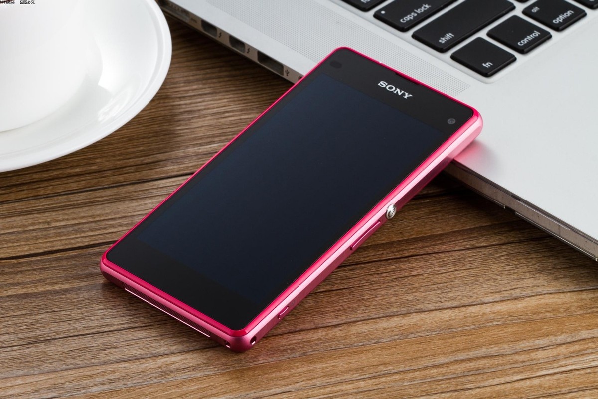 Sony Xperia Z1 Compact D5503 4G/3G Wifi NFC Original Unlocked