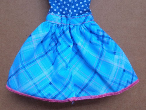 2012 MATTEL BARBIE LIFE IN THE DREAMHOUSE MIDGE EXTRA BLUE DRESS ~UNUSED ON FORM - Picture 6 of 6
