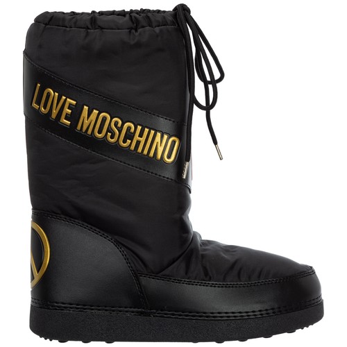 love moschino winter boots