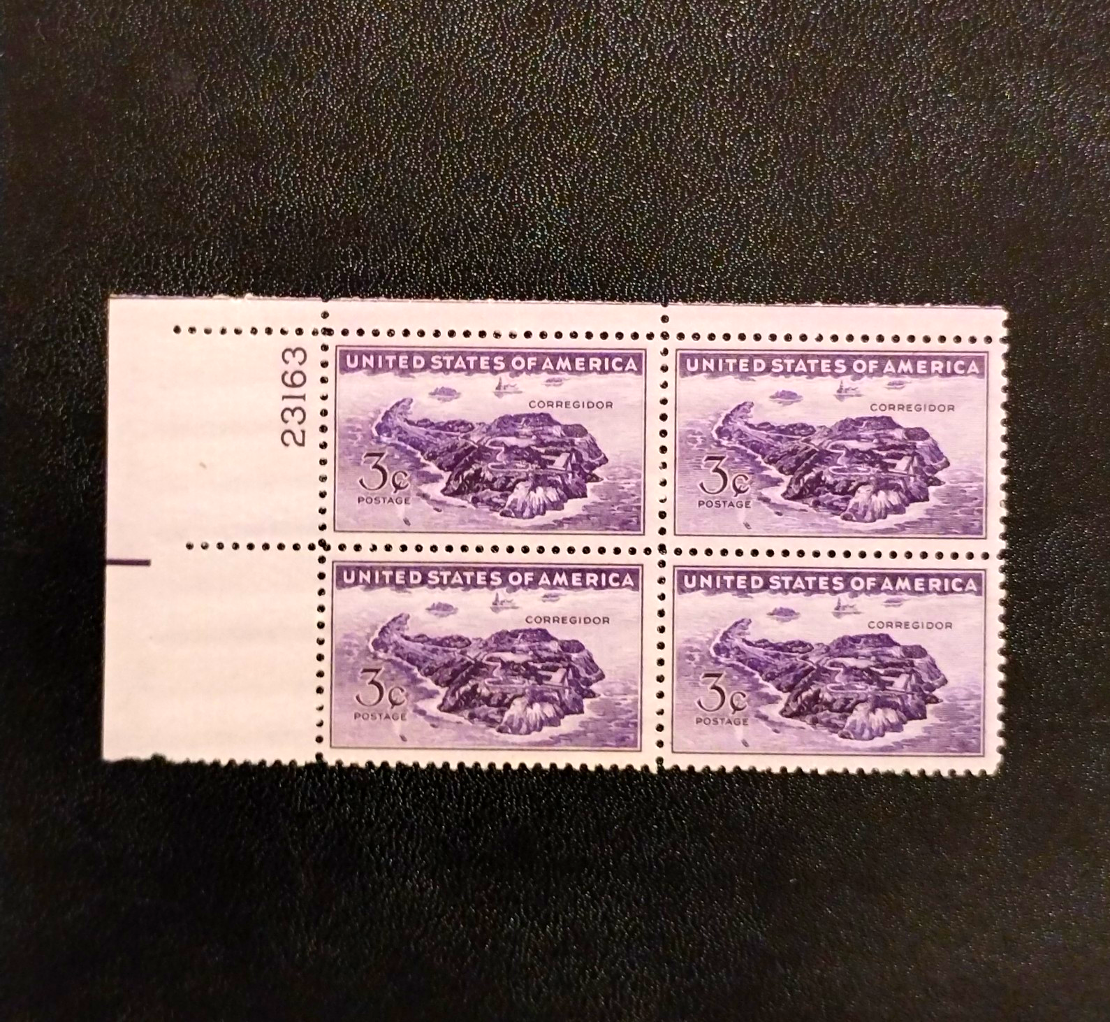 United States #925 Philippines Corregidor 3¢ Violet Plate Block of 4 Mint 1944