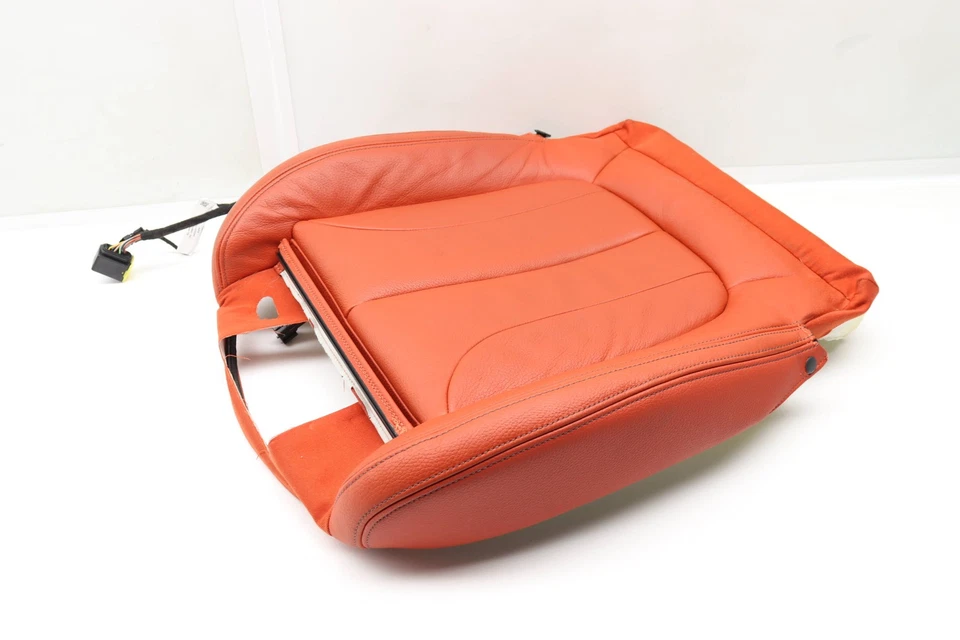 2020-2023 BMW 228I XDRIVE GRAN COUPE 2,0 л — нижняя подушка сиденья (кожа) - Изображение 2 из 4