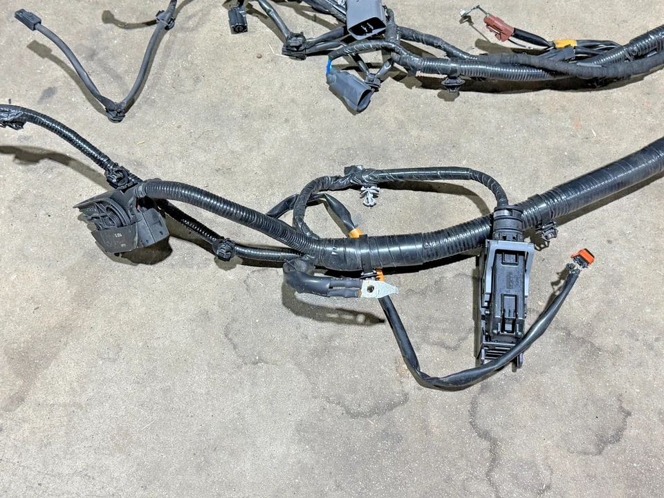 Mazda MX-5 Miata 2016 2017 transmisión manual bahía de motor arnés de cableado PO41 OEM Foto 4 de 4