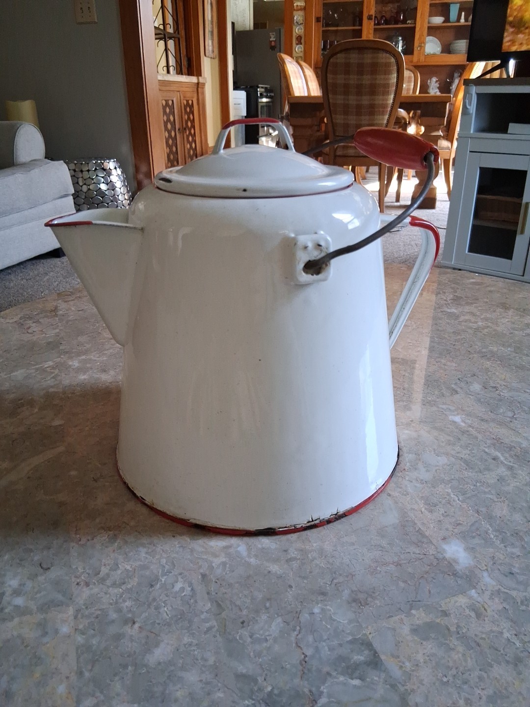 Vntg. WHITE & RED ENAMEL Coffee Pot ☕️Essentia Rustic Farmhouse Decor A CLASSIC 