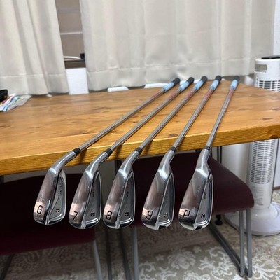 Bridgestone 258CBP & 242CB + Combo Irons 6P Modus 105S Shafts