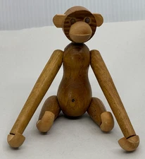 Vintage 1950s-60s Zoo Line Monkey Japan Teak Wood Jointed Toy with Tail
