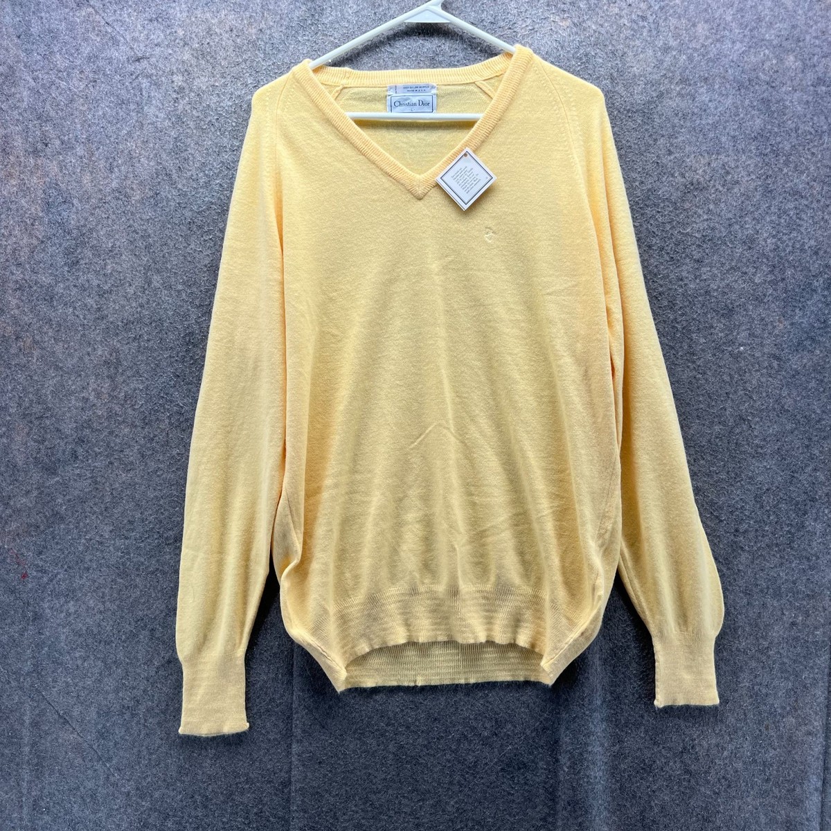 Christian Dior Pullover Mens Large Yellow V-Neck Orlon Acrylic