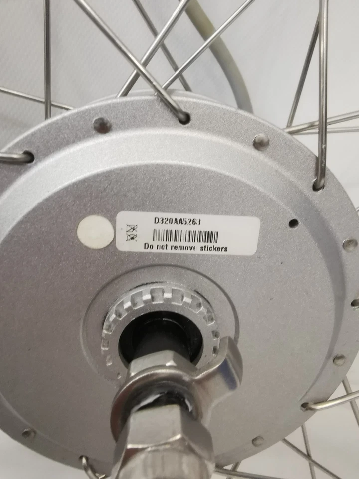 Gazelle Innergy Motor Vorderrad 28 Zoll Rollerbrake 3km! Neuwertig - Bild 3 von 4