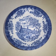 VTG Queens "The Brook" 9 1/2 " diameter vegetable bowl Made In England