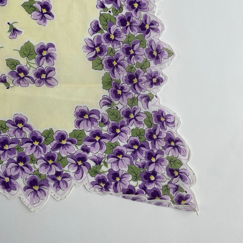 Pañuelo Vintage Púrpura Violeta Flores Floral Amarillo Claro Foto 4 de 4
