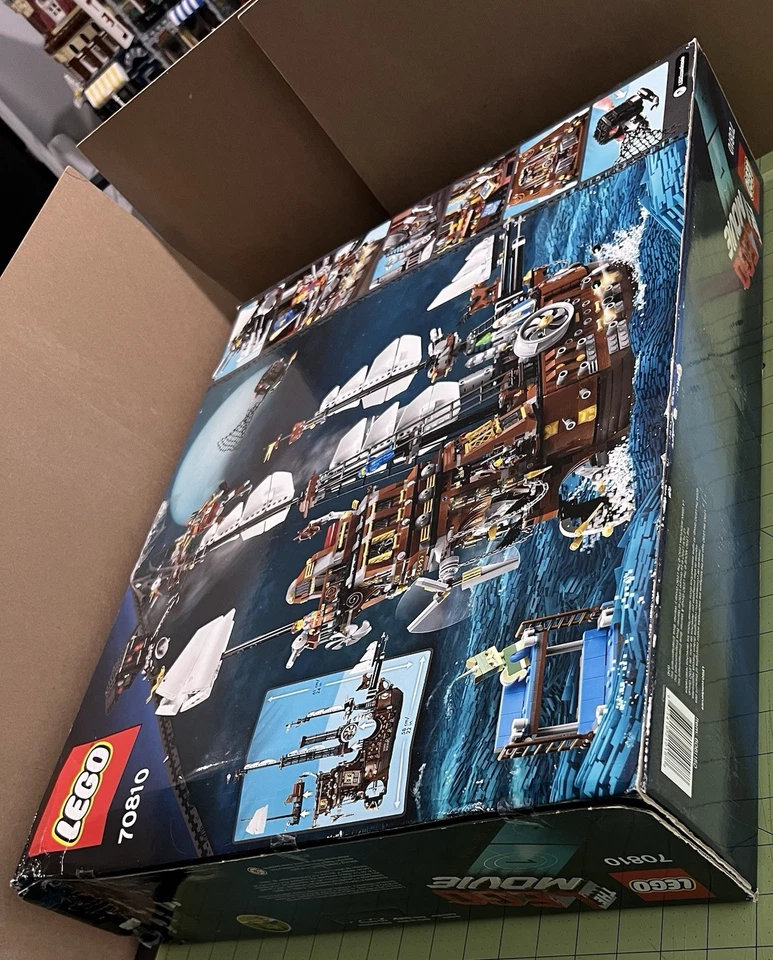 LEGO The LEGO Movie: морская корова MetalBeard (70810) — новая из старых запасов - Изображение 2 из 4