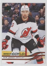 2025-26 Upper Deck Series 1 Holiday Brenden Dillon #100 w7v