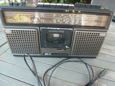 2 Vintage Kassettenrekorder, AS Stereo Radio Kassetten + JVC RC-S40L, defekt