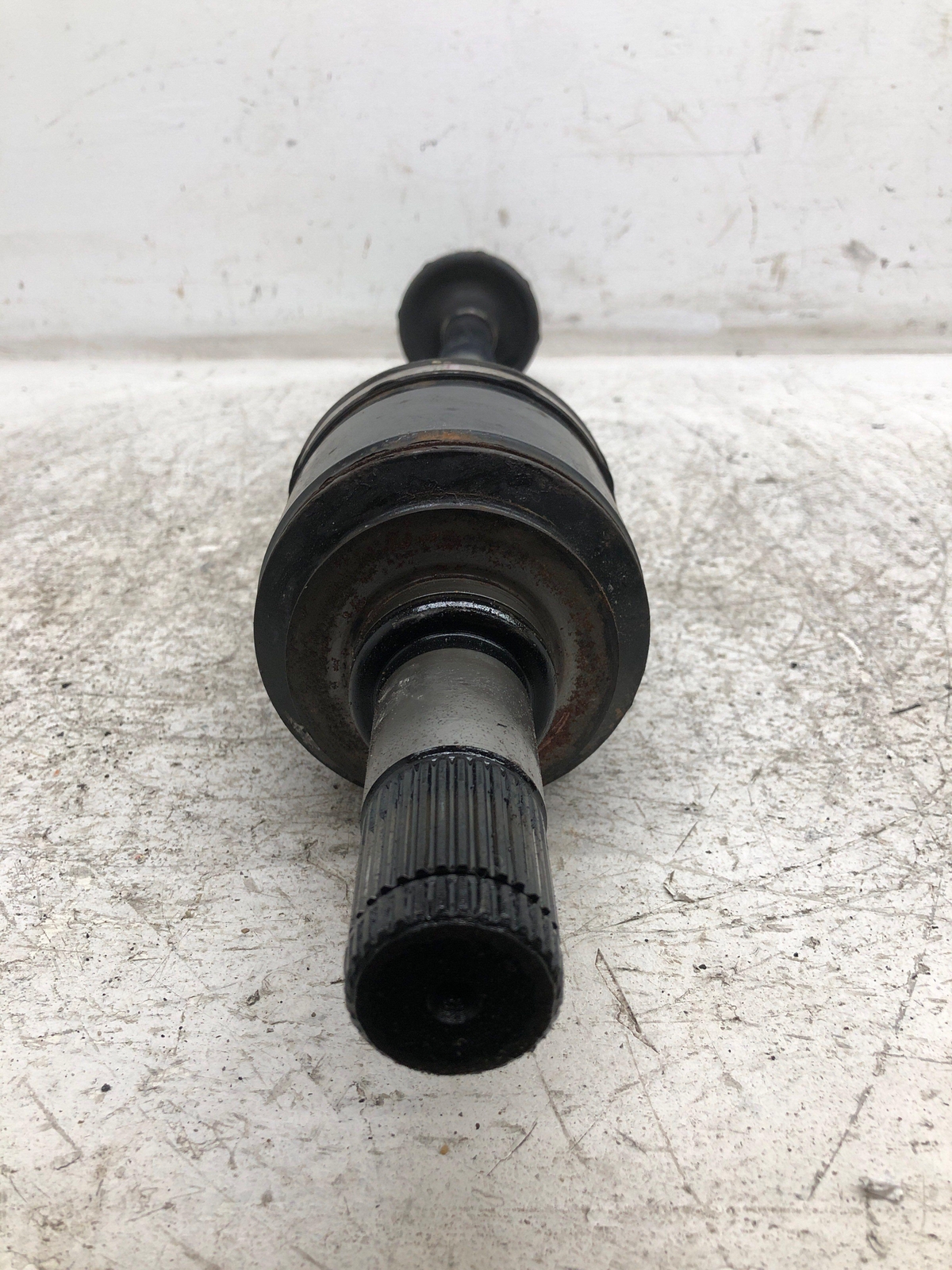 2017-2024 MASERATI LEVANTE (A) RIGHT OR LEFT REAR CV AXLE SHAFT 670032036 OEM