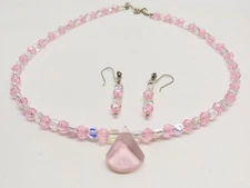 Pink Iridescent Crystal Glass Beaded Necklace Earrings Lot Vintage Pierced D2597