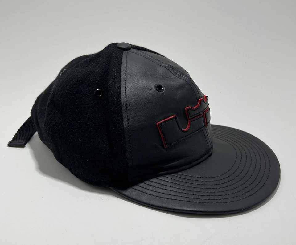 NIKE LeBRON KING JAMES TRUE CROWN GORRA/GORRA NEGRA AJUSTABLE Foto 3 de 4