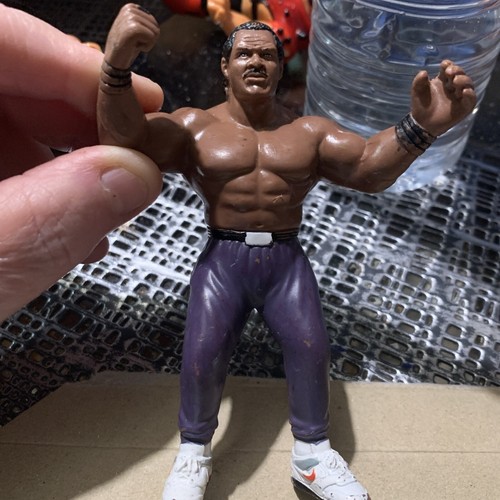 [Vintage 1990] WCW Butch Reed Wrestling Figurine �...