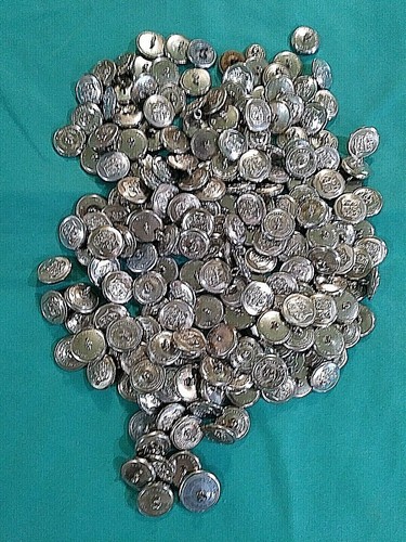 200 STATE OF OHIO SEAL EMBOSSED METAL BUTTONS (POLICE ?) 