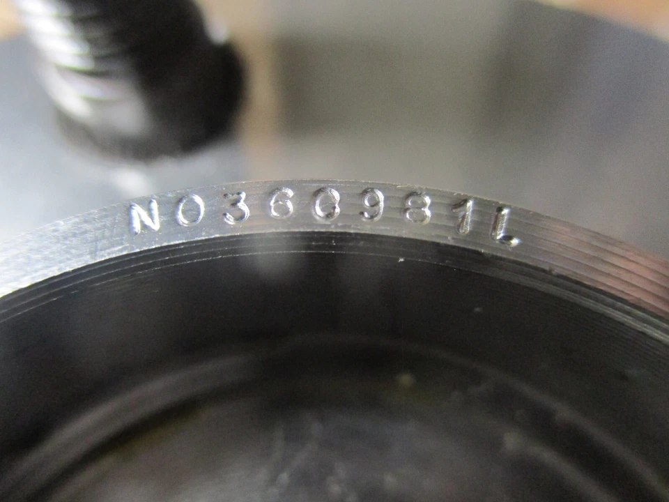 Ступица подшипника колеса 1995 Chrysler LeBaron Mopar 04340334 - Изображение 3 из 4