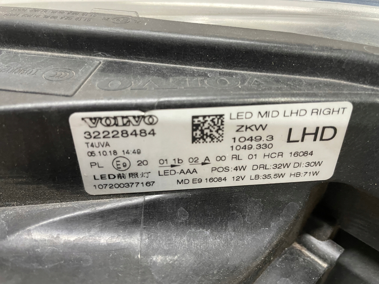Volvo V40 II LED Scheinwerfer rechts 32228484 online kaufen | eBay