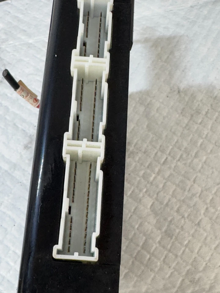 Módulo de control de carrocería Hyundai Sonata 2000 BCM BCU 95400-3Q001 OEM (AA 522) Foto 4 de 4