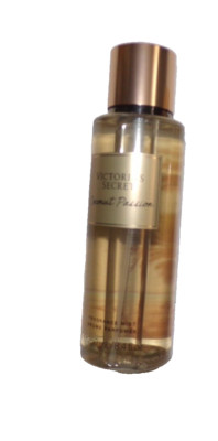 $18 COCONUT PASSION VICTORIA SECRET Vanilla Coconut mist 8.4 wrap Design bag 89c
