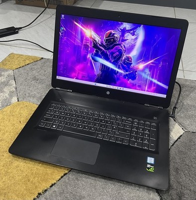 Gaming HP Pavilion 17,3'' Laptop, Intel Core i7-7500U, 8GB Ram, 256GB SSD, Win11
