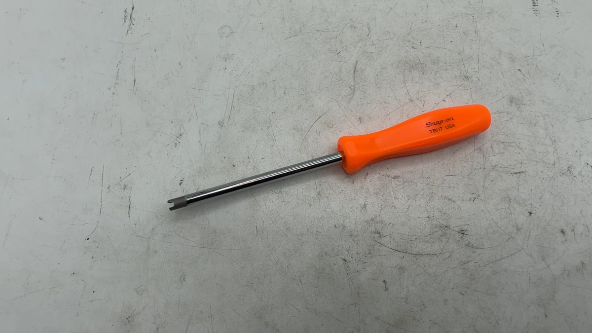 Snap-on Tools Orange Mini Hard Grip Tire Valve Core Tool TR117O