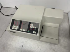 Molecular Devices E Max Precision Microplate Reader